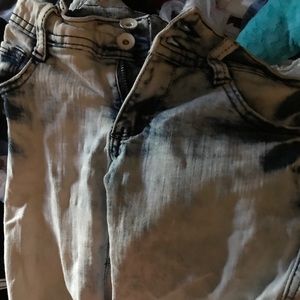 Lovesick skinny jeans